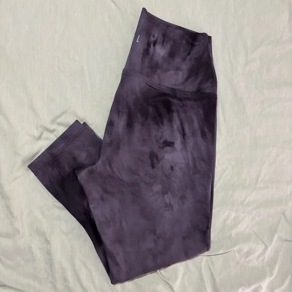 NOBULL women’s size small Purple Tie-Dye Leggings - Picture 3 of 4